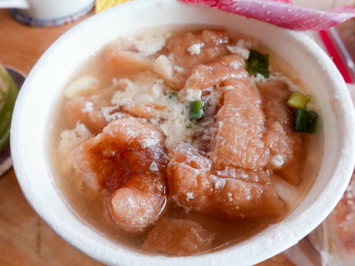 台北 秦小姐豆漿店 新疆肉排燒餅~彷彿在大漠啊