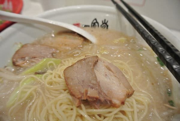 DSC_4562.JPG DSC_4562.JPG