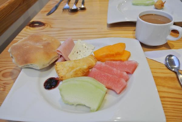 DSC_5833.JPG DSC_5833.JPG