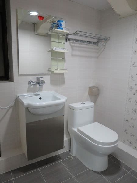 IMG_0439.JPG IMG_0439.JPG