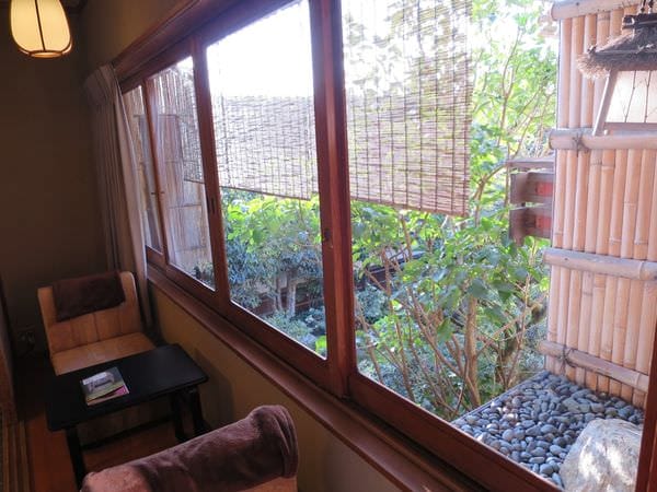 IMG_2385.JPG IMG_2385.JPG