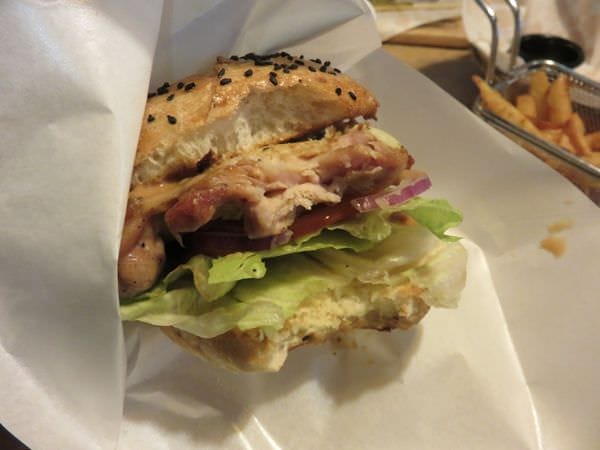 IMG_2004.JPG IMG_2004.JPG