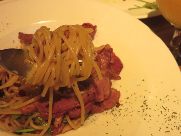 IMG_3008.JPG IMG_3008.JPG