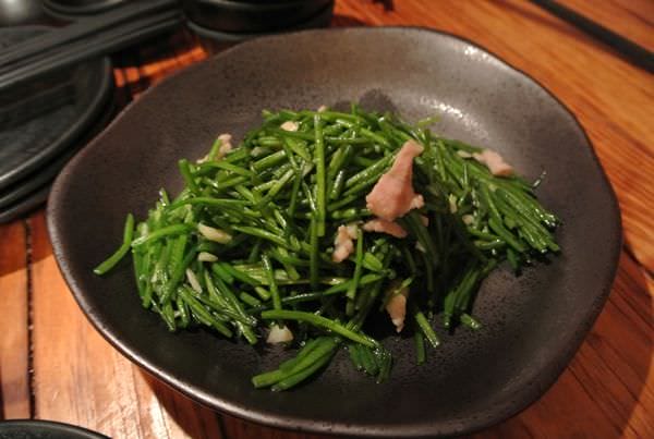 DSC_0112.JPG DSC_0112.JPG