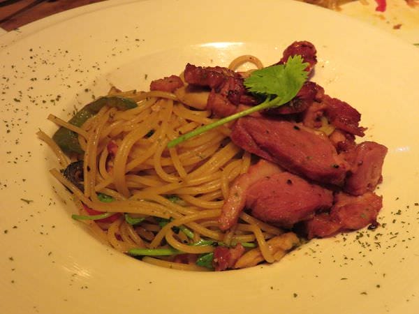 IMG_3006.JPG IMG_3006.JPG