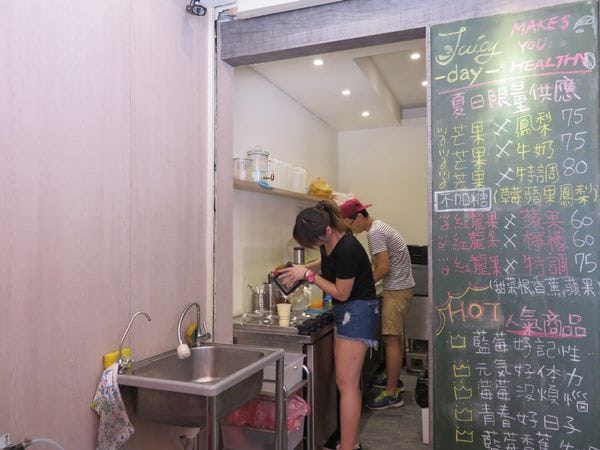 IMG_2888.JPG IMG_2888.JPG