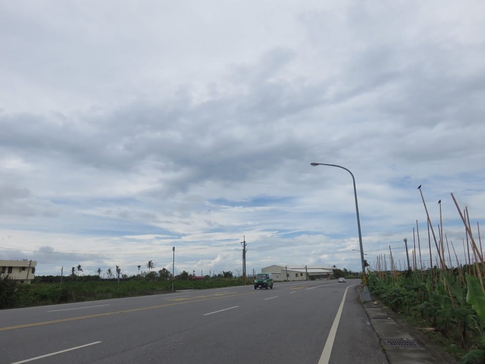 台東孩子的書屋 Kid’s bookhouse 身為農損志工的驕傲 - 第2張圖 台東知本 孩子的書屋