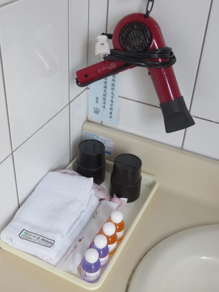 《花蓮周邊景點》太魯閣 慈濟園區 北港春捲 七星潭 Hualien 3D2N - 第9張圖 同心圓宿舍