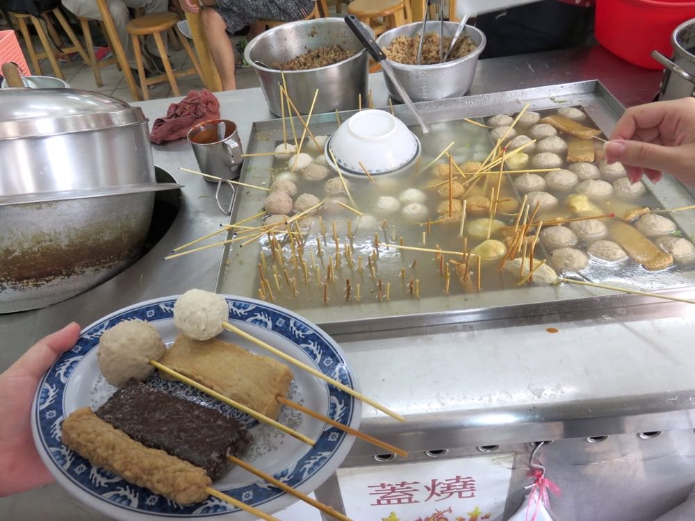 《花蓮》Day2 嘉香米粉羹 跟碗公有得比的瓜仔肉飯 在地學子都知道的秘密基地 - 第4張圖 嘉香米粉羹