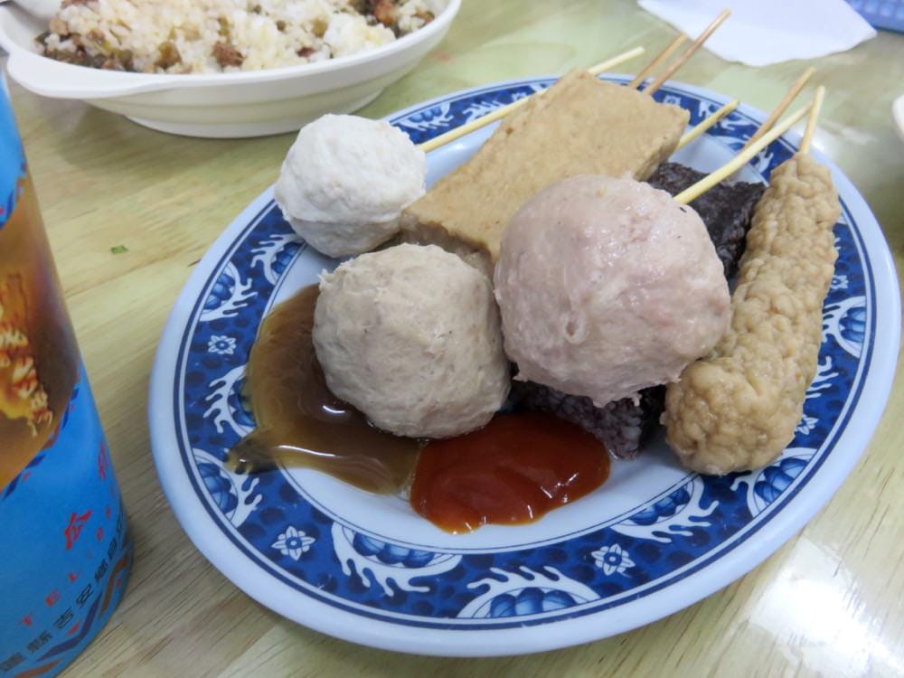 《花蓮》Day2 嘉香米粉羹 跟碗公有得比的瓜仔肉飯 在地學子都知道的秘密基地 - 第10張圖 嘉香米粉羹