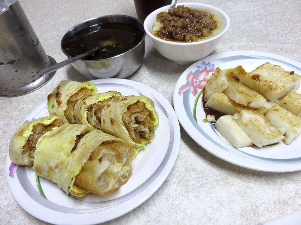 花蓮新港街無名蛋餅