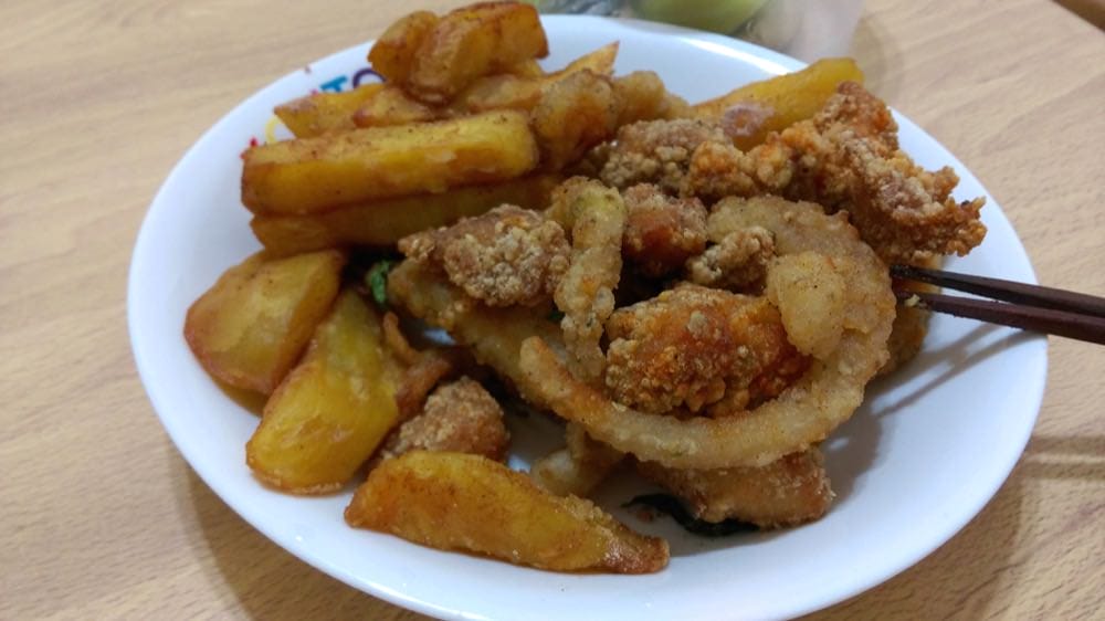 內湖美食 捷運葫洲站 彩券行鹽酥雞 消夜啤酒良伴首選 - 第12張圖 內湖美食 捷運葫洲站 彩券行鹽酥雞 消夜啤酒良伴首選