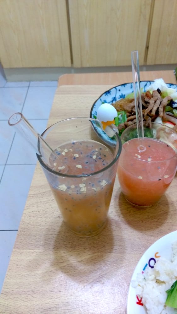 玻璃吸管！海龜拯救世界與錢包，環保衛生不求人