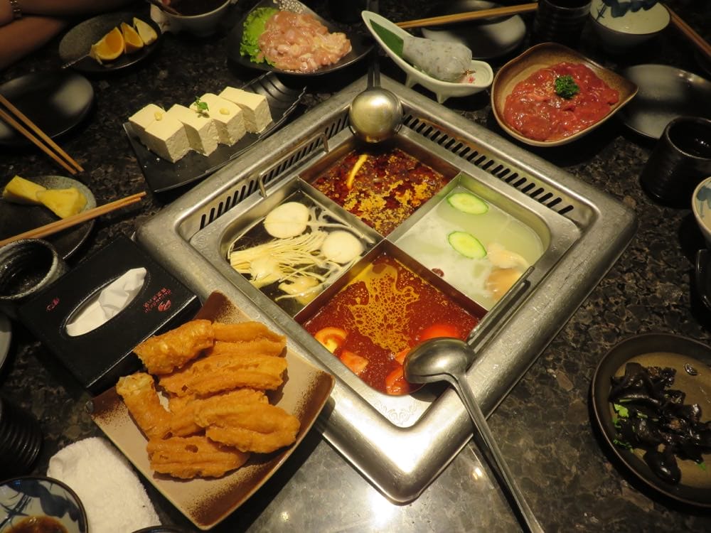 台北。海底撈 Haidilao 抽牌攻略 只要是人 在海底撈都是一視同仁 - 第63張圖 img_6714-copy