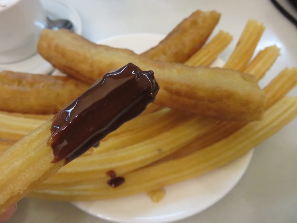 馬德里甜點 西班牙炸油條San Ginés Chocolatería正點