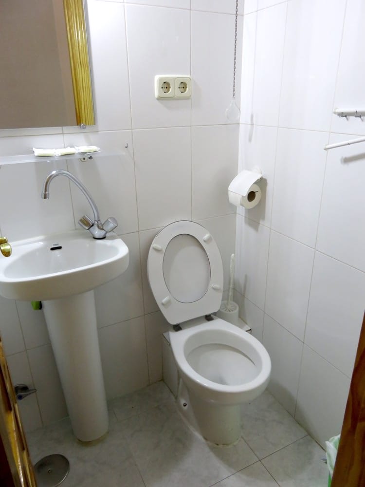 馬德里住宿B&B Hostal Florinda市區少見的方便便宜