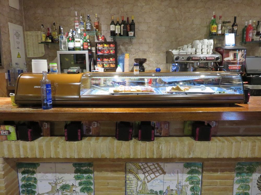 西班牙托雷多Almacen 51悠哉享受西班牙家常菜餚