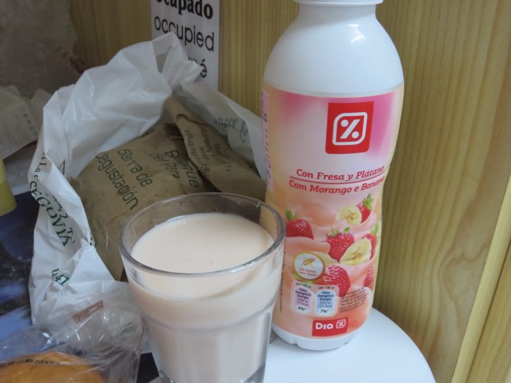 《台灣人看西班牙日常》鮮奶牛奶牛乳保久乳的花花世界