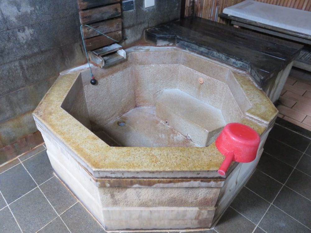 北投皇池溫泉御膳館 半露天湯屋值得一試 - 第6張圖 北投皇池溫泉御膳館 半露天湯屋值得一試