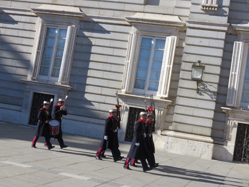 馬德里王宮與Starbucks的邂逅
