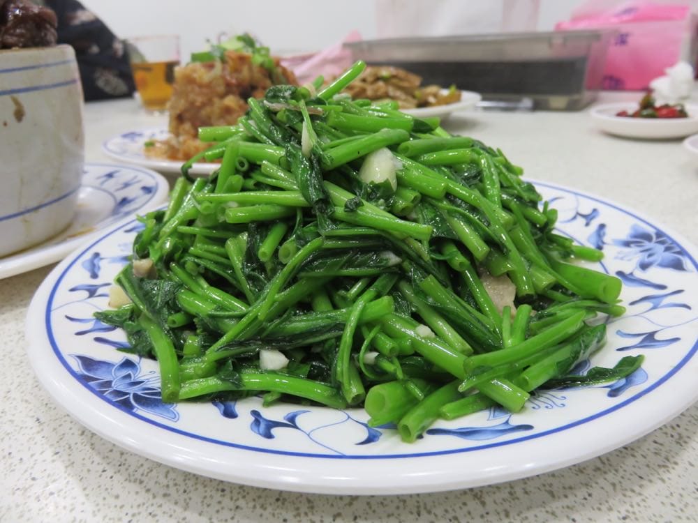 《忠南飯館》吃頓家常菜像是在打仗的精彩