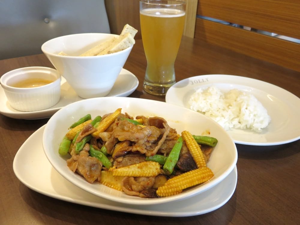 內湖美食 Jolly手工釀啤酒泰食 捷運葫洲就是要這樣吃