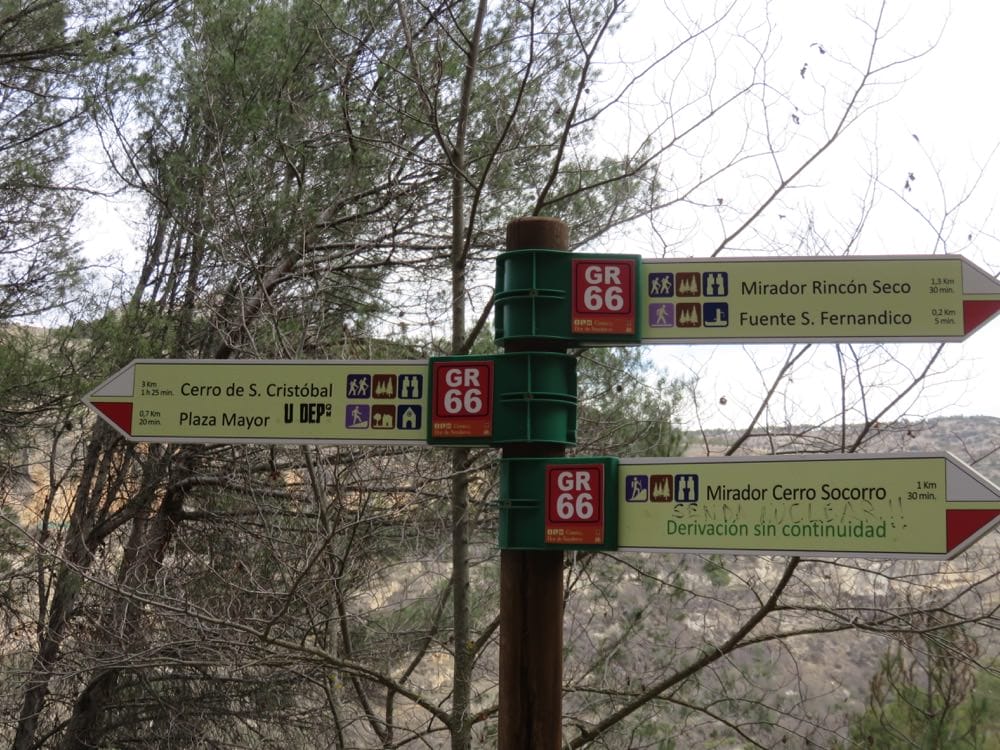 昆卡耶穌像怎麼走 神秘荒野Mirador del Cerro del Socorro