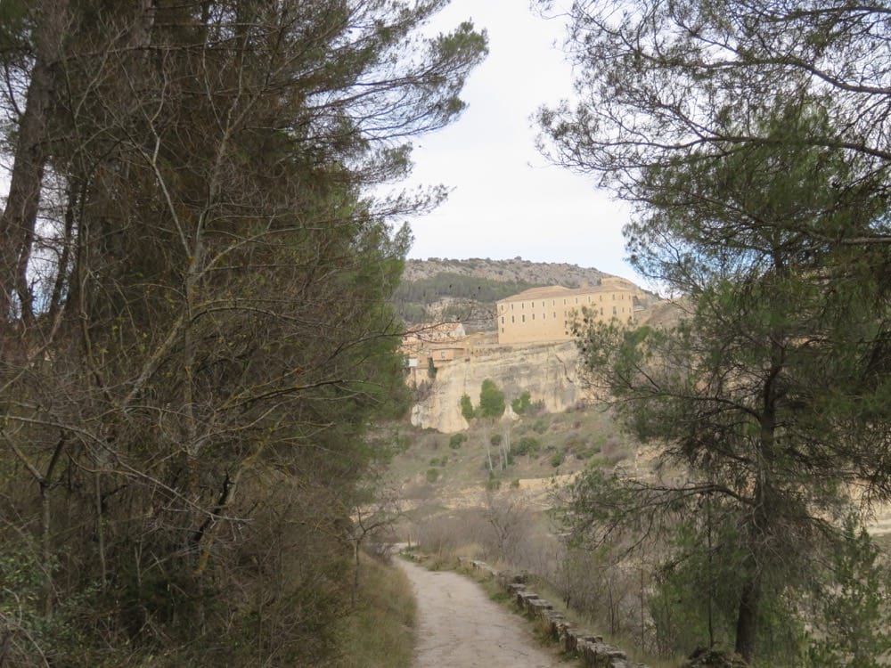 昆卡耶穌像怎麼走 神秘荒野Mirador del Cerro del Socorro