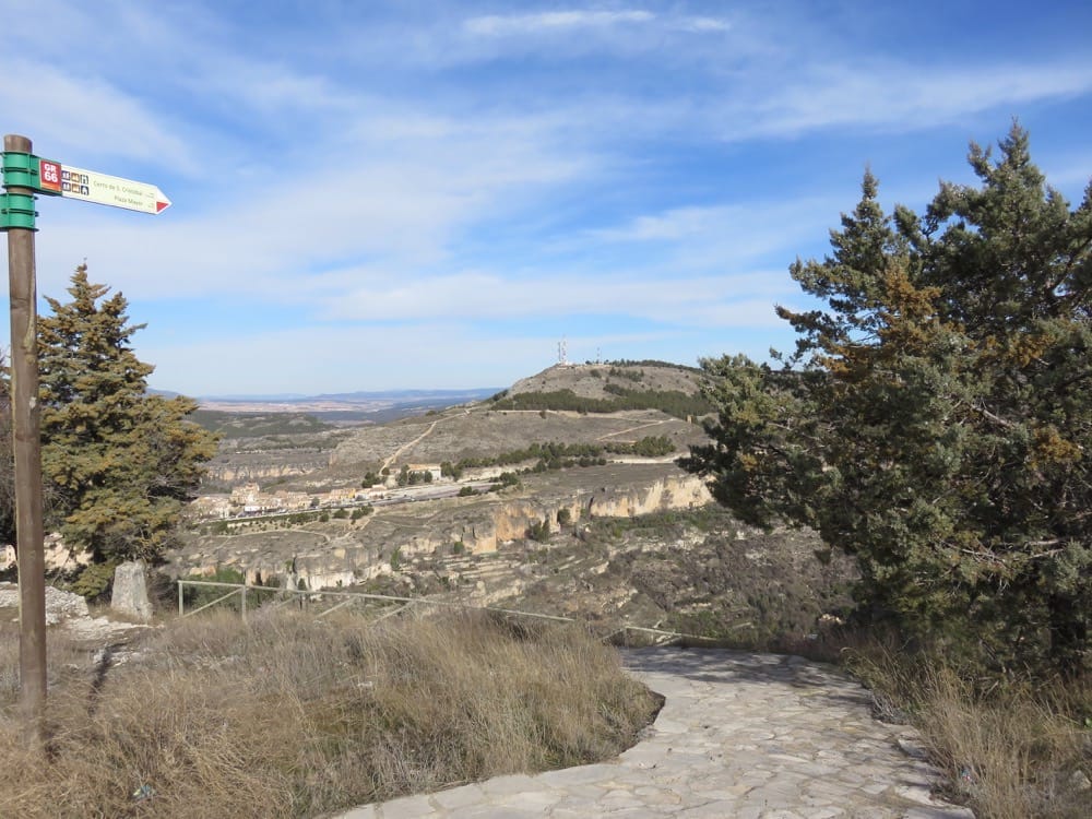 昆卡耶穌像怎麼走 神秘荒野Mirador del Cerro del Socorro