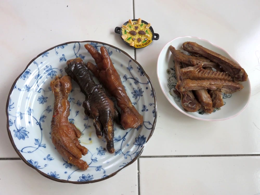 台北市場 珍育魯味原宜蘭羅東放山雞 雞腳豬肝口水雞鴨賞驚為天人 - 第9張圖 台北市場 珍育魯味原宜蘭羅東放山雞 雞腳豬肝口水雞鴨賞驚為天人