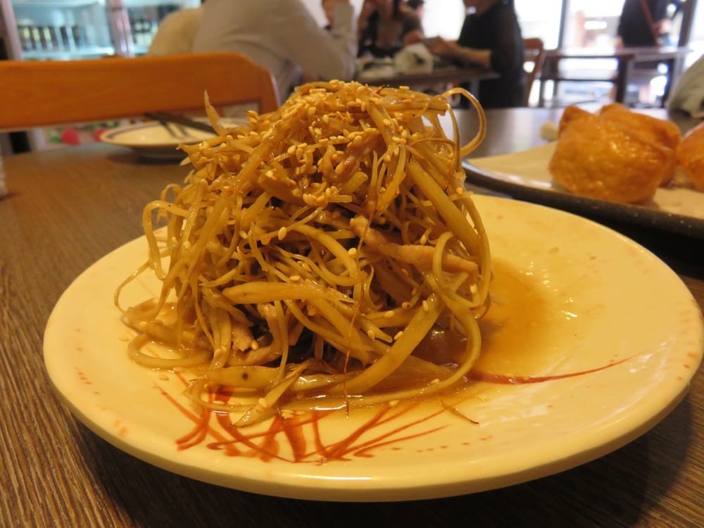 《泉海鮮日式料理》擁有驚人生魚片的日皮台骨老靈魂