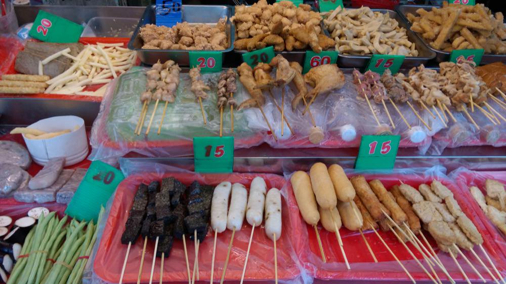 《凱大蜜汁碳烤》指名中原街7-11對面的邪惡宵夜