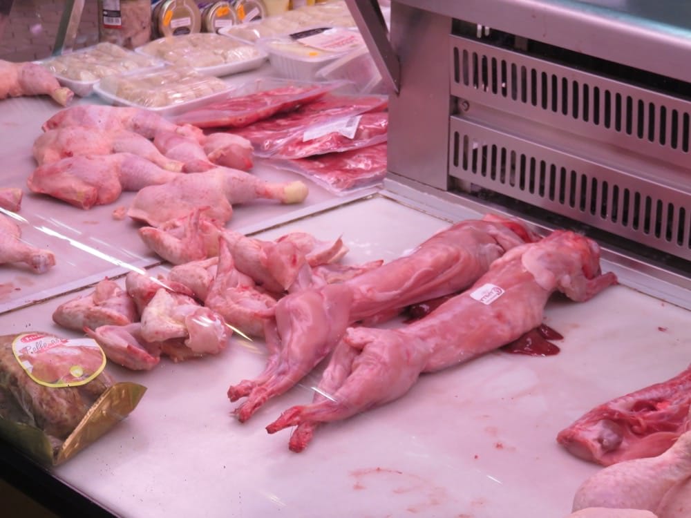 瓦倫西亞的廚房就是中央市場燉飯鍋陶鍋一次滿足