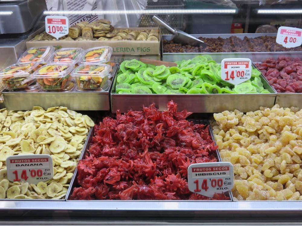 瓦倫西亞的廚房就是中央市場燉飯鍋陶鍋一次滿足