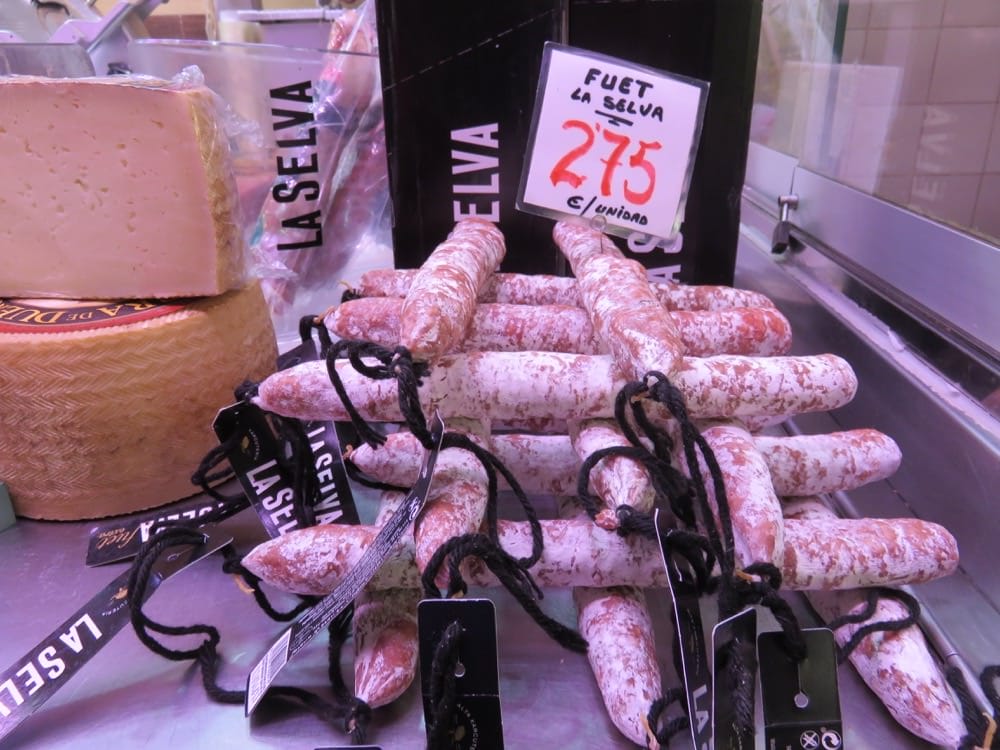 瓦倫西亞的廚房就是中央市場燉飯鍋陶鍋一次滿足