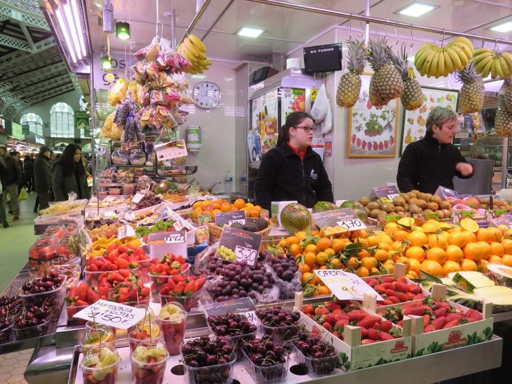 瓦倫西亞的廚房就是中央市場燉飯鍋陶鍋一次滿足