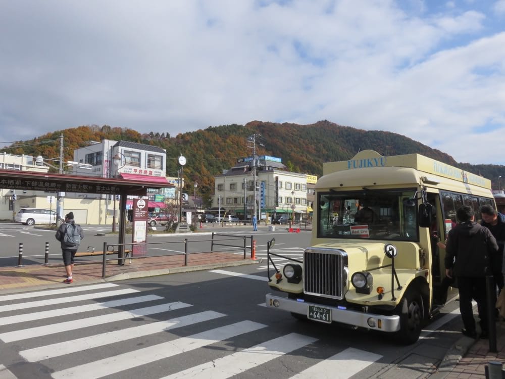 《背包蝦說》跟團人的怒吼 有靠山94狂