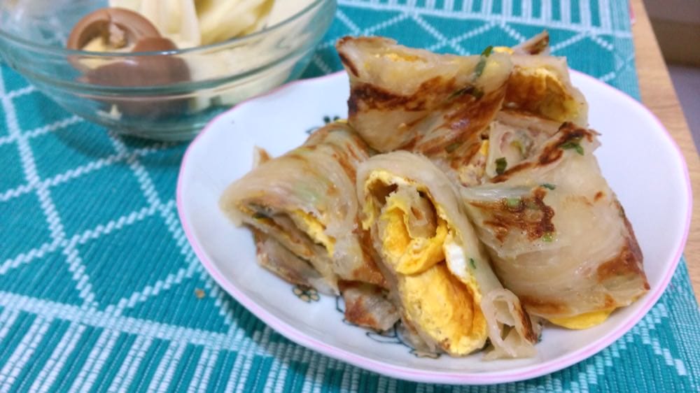 內湖便當 黑米燒肉丼 車庫肉羹都在內湖沙漠小綠洲