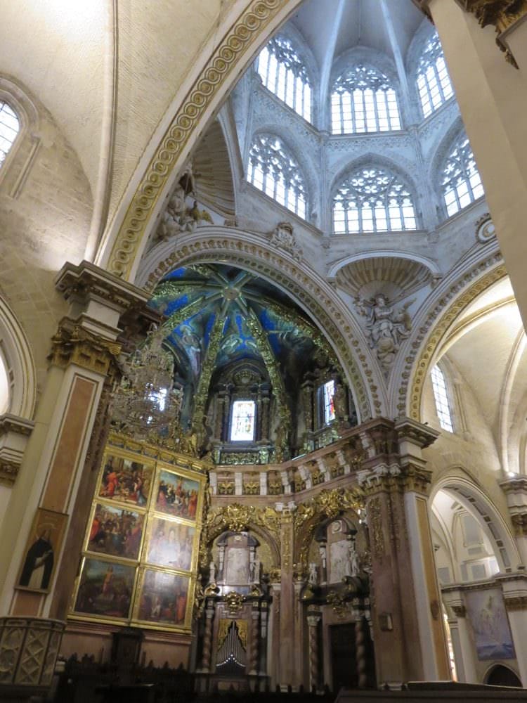 瓦倫西亞路邊橘子不要採別錯過瓦倫西亞大教堂