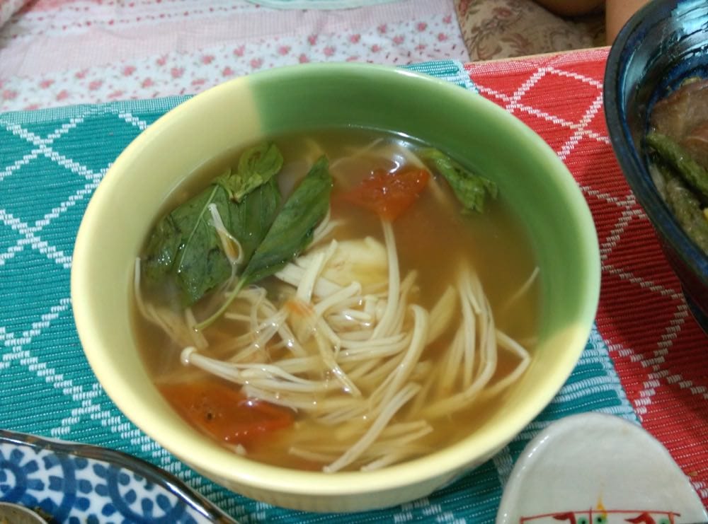 內湖泰國菜 毓真泰越美食 平價南洋風味整天吃得到