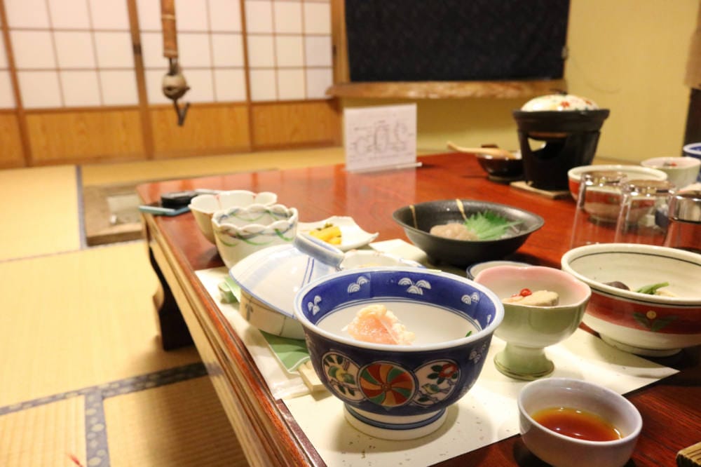 德島住宿 祖谷蔓屋kazuraya 祖谷の宿 かずらや 房間與夕食