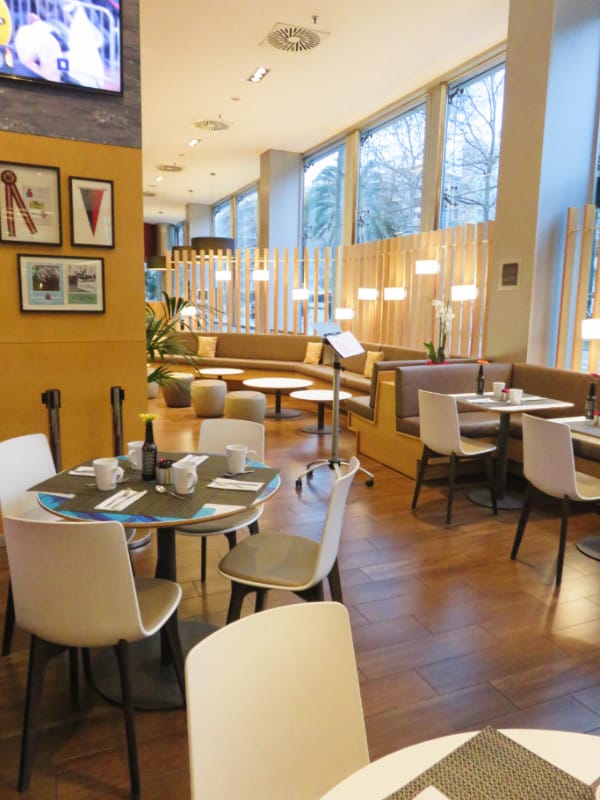 巴塞隆納飯店 喜來登西班牙常見早餐都濃縮在自助餐裡