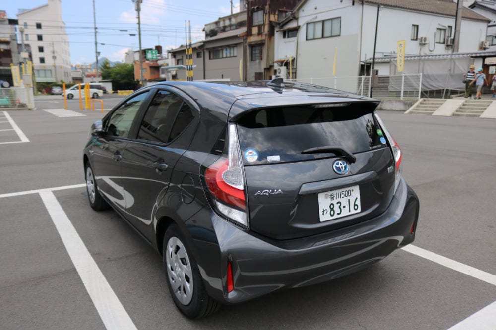日本右駕開車習慣加油 租車自駕不可不知黃燈要小心 - 第12張圖 日本右駕開車習慣加油 租車自駕不可不知黃燈要小心