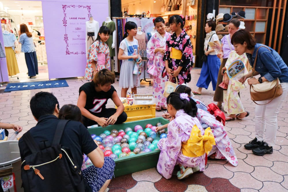 高知美食 土曜夜市蟬聯五年金賞炸雞就在日本四國高知 - 第5張圖 高知美食 土曜夜市蟬聯五年金賞炸雞就在日本四國高知