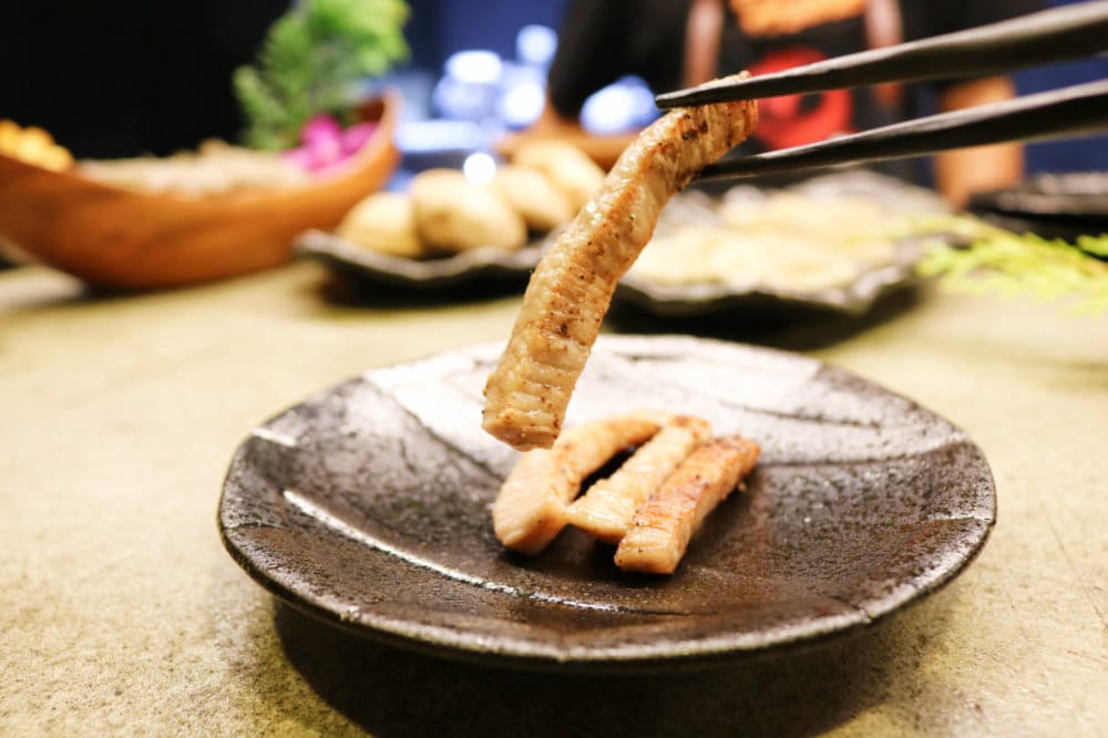 《吽Home燒肉 Grill&Bar》市民大道單點燒肉嗨翻天