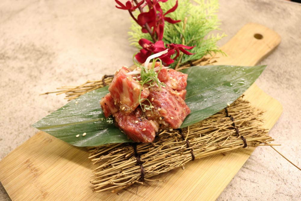 《吽Home燒肉 Grill&Bar》市民大道單點燒肉嗨翻天