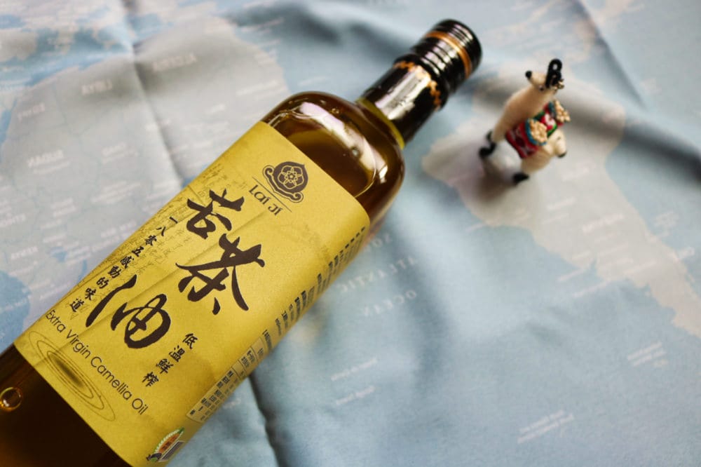 賴記苦茶油 | 黑麻油 千變萬化的苦茶油就在台灣