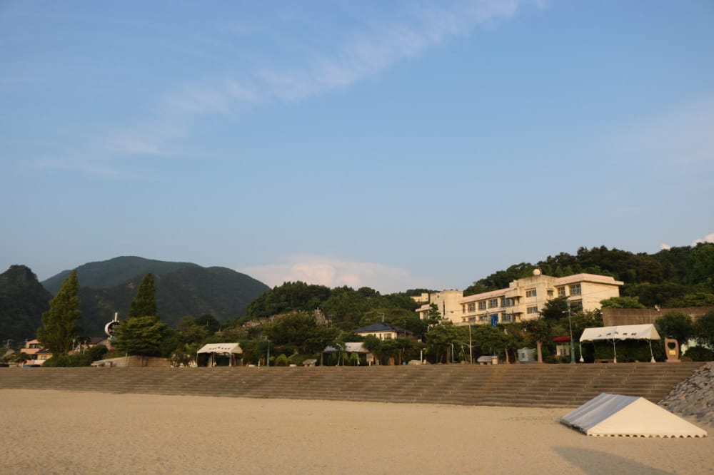 愛媛景點下灘站 新興夕陽景點就在灘町海水浴場 - 第4張圖 愛媛景點下灘站 新興夕陽景點就在灘町海水浴場