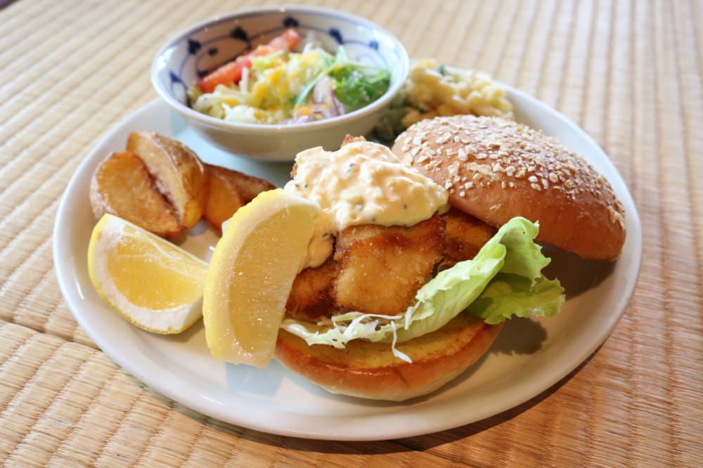 松山美食 道後町屋 道後溫泉商店街 人氣手工漢堡