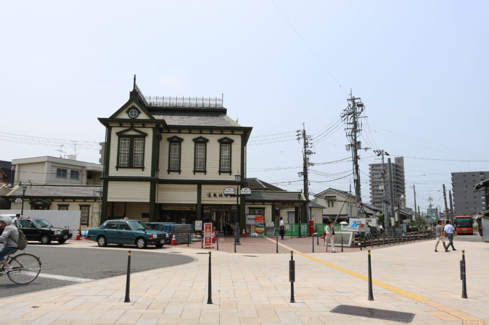 松山道後溫泉 少爺列車的復古懷舊